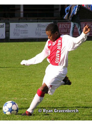 Danzell Orlando Marcelino Gravenberch  Danzell Orlando Marcelino Gravenberch